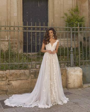 Madison bridal gown by Madi Lane