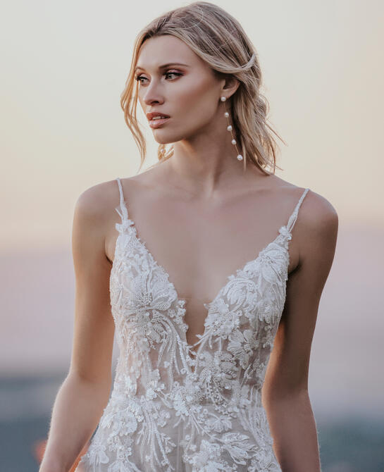 Allure Bridals A1167