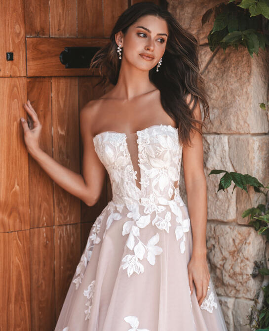 Allure Bridals A1208