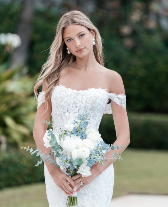Allure Bridals A1351