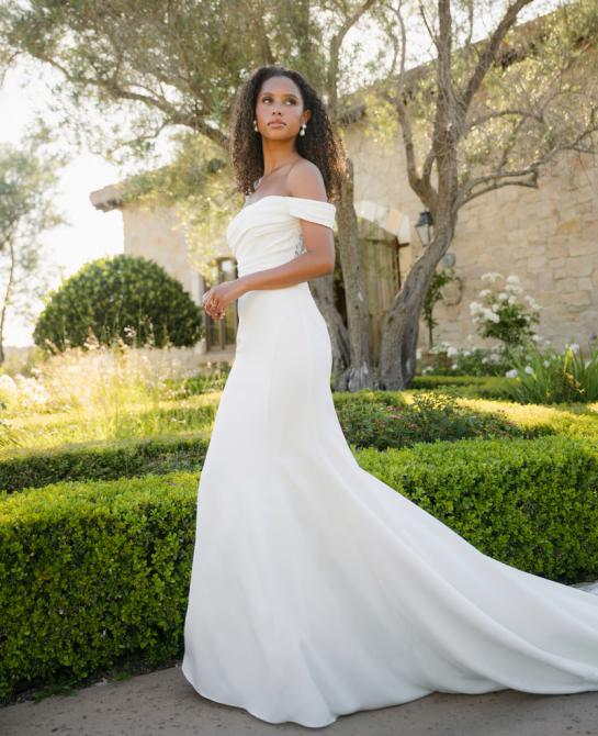 Allure Bridals A1417