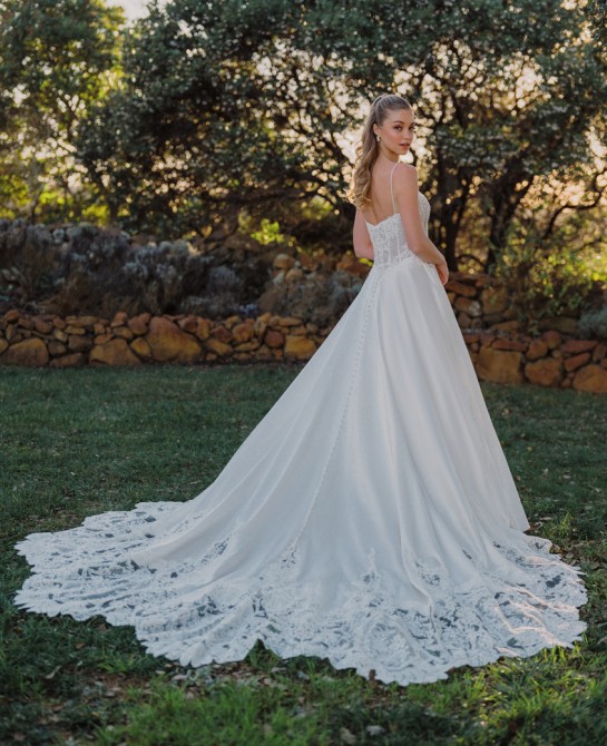 Allure Bridals A1494