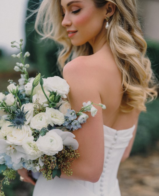 Allure Bridals A1496