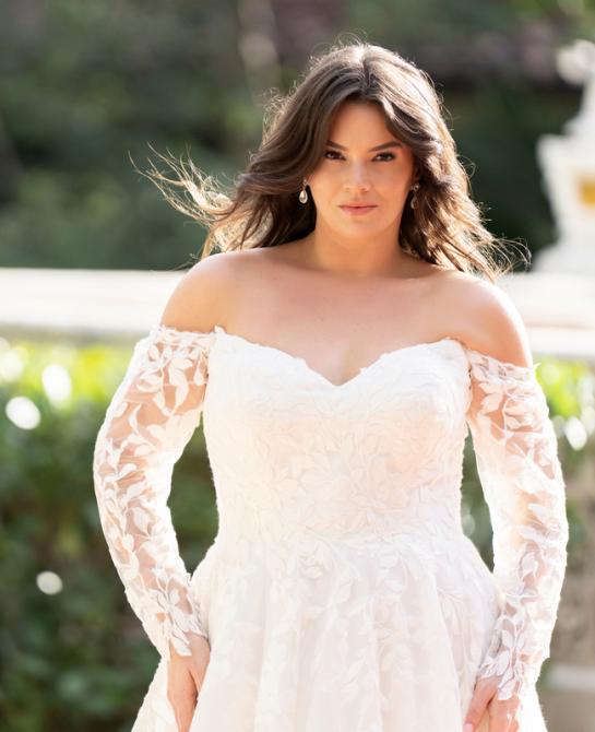 Allure Bridals W545